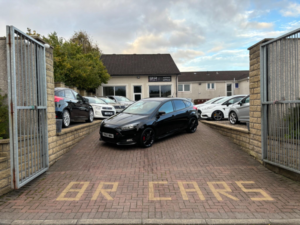 2017 Ford Focus 2.0t Ecoboost St-2 Euro 6 (s/s) 5dr in Black — image 3
