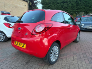 2013 Ford Ka 1.2 Zetec Euro 5 (s/s) 3dr in Red — image 3