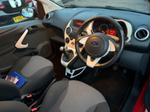 2013 Ford Ka 1.2 Zetec Euro 5 (s/s) 3dr in Red — image 4