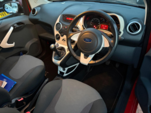 2013 Ford Ka 1.2 Zetec Euro 5 (s/s) 3dr in Red — image 5
