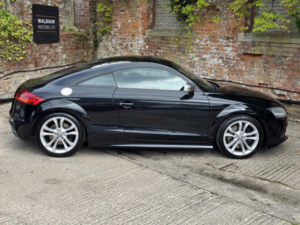2008 Audi Tts 2.0 Tfsi in Black — image 4