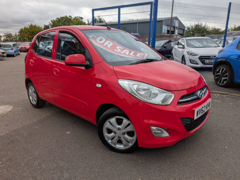 2012 Hyundai I10 1.2 Active in Red — image 1