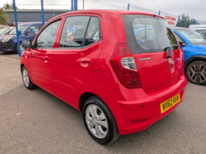 2012 Hyundai I10 1.2 Active in Red — image 3