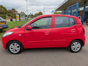2012 Hyundai I10 1.2 Active in Red — image 5