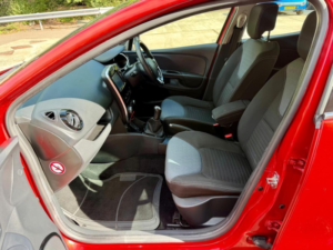 2015 Renault Clio 1.5 Dci Dynamique S Nav Euro 6 (s/s) 5dr in Red — image 5