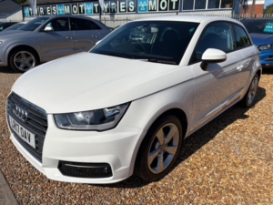 2017 Audi A1 1.0 Tfsi Sport Euro 6 (s/s) 3dr in White — image 3