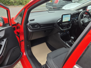 2018 Ford Fiesta 1.0 T Ecoboost Zetec in Red — image 6
