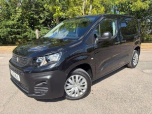 2021 Peugeot Partner 1.5 Bluehdi 1000 Professional Standard Panel Van Swb Euro 6 5dr in Black — image 3