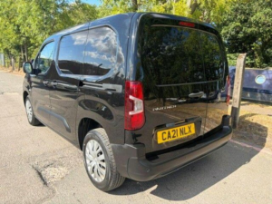 2021 Peugeot Partner 1.5 Bluehdi 1000 Professional Standard Panel Van Swb Euro 6 5dr in Black — image 5