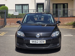 2012 Volkswagen Golf Plus 1.6 Tdi S Hatchback 5dr Diesel Manual Euro 5 (105 Ps) in Black — image 2