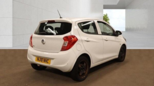 2018 Vauxhall Viva 1.0i Se Euro 6 5dr in White — image 5