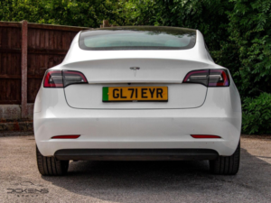 2021 Tesla Model 3 Standard Range Plus Auto Rwd 4dr in White — image 6