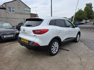 2016 Renault Kadjar 1.5 Dynamique Nav Dci 110 in White — image 6