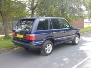 2001 Land Rover Range Rover Ref 8733 - Range Rover P38 4.0 Se Auto - (rhd - Ex Japan) in Blue — image 3