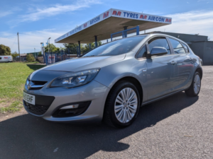 2013 Vauxhall Astra 1.4 16v Energy in Silver — image 2