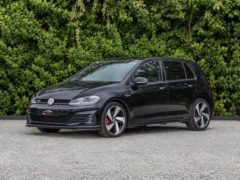 2018 Volkswagen Golf 2.0 Tsi Gti Performance in Black — image 1