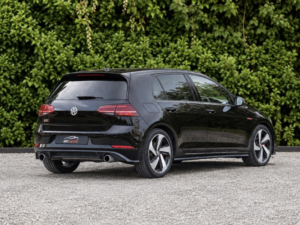 2018 Volkswagen Golf 2.0 Tsi Gti Performance in Black — image 5