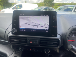 2020 Vauxhall Combo 1.5 Turbo D 2000 Sportive in Grey — image 3