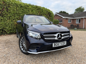 2017 Mercedes-Benz Glc 2.1 Glc220d Amg Line in Blue — image 4