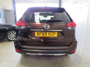 2019 Nissan X-Trail 1.7 Dci Tekna Euro 6 (s/s) 5dr in Beige — image 5