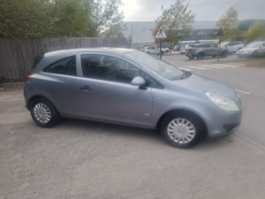 2008 Vauxhall Corsa 1.0 I 12v Life in Silver — image 3