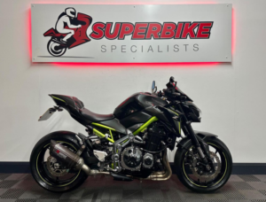 2017 Kawasaki Z900 900 Supernaked Euro 4 in Grey — image 2