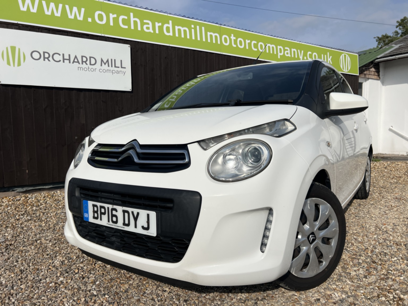 2016 Citroen C1 1.0 Vti Feel in White — image 1