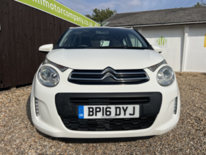 2016 Citroen C1 1.0 Vti Feel in White — image 2