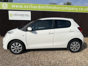 2016 Citroen C1 1.0 Vti Feel in White — image 3