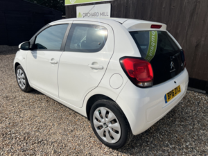 2016 Citroen C1 1.0 Vti Feel in White — image 4