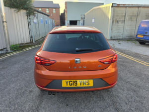 2019 SEAT Leon 1.5 Tsi Evo Fr DSG Euro 6 (s/s) 5dr in Orange — image 5
