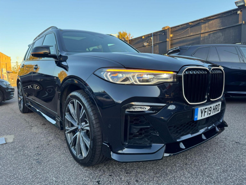 2019 BMW X7 3.0 30d M Sport Auto Xdrive Euro 6 (s/s) 5dr in Black — image 1