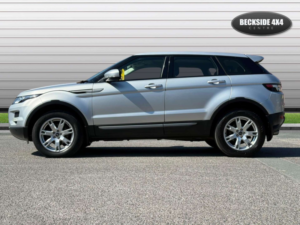 2013 Land Rover Range Rover Evoque 2.2 Range Rover Evoque Pure Tech Sd4 4WD 5dr in Silver — image 6