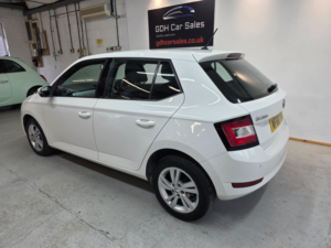 2018 Skoda Fabia 1.0 Tsi Se Hatchback 5dr Petrol DSG Euro 6 (s/s) (110 Ps) in White — image 3