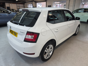 2018 Skoda Fabia 1.0 Tsi Se Hatchback 5dr Petrol DSG Euro 6 (s/s) (110 Ps) in White — image 5