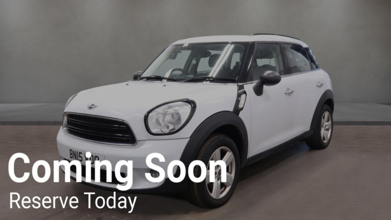 2015 MINI Countryman 1.6 One Countryman in White — image 1