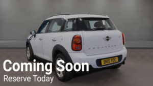 2015 MINI Countryman 1.6 One Countryman in White — image 3