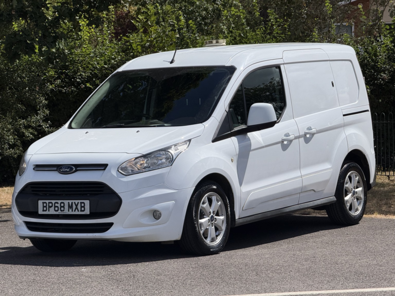 2018 Ford Transit Connect 1.5 Tdci 200 Limited in White — image 1
