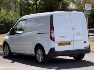 2018 Ford Transit Connect 1.5 Tdci 200 Limited in White — image 6
