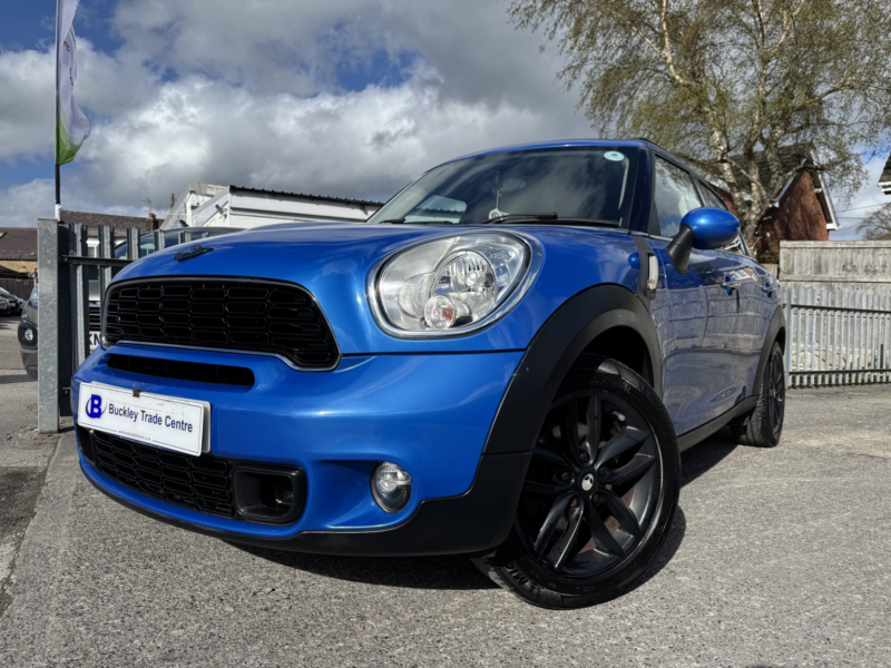 2013 MINI Countryman 2.0 Cooper Sd Countryman in Blue — image 1
