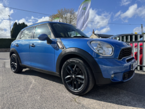 2013 MINI Countryman 2.0 Cooper Sd Countryman in Blue — image 5