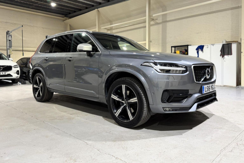 2015 Volvo Xc90 2.0 D5 R-Design Geartronic 4WD Euro 6 (s/s) 5dr in Grey — image 1
