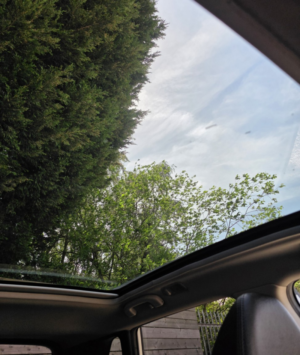 2014 Nissan Qashqai 1.5 Dci Tekna in White — image 3