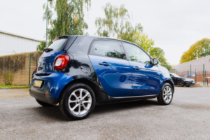 2017 Smart Forfour 1.0 Passion in Black — image 6