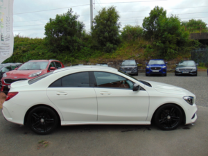 2017 Mercedes-Benz Cla 2.1 Cla200d Amg Line * Mot October 2027 * Finance Available * Free 6 Months Warranty * Just Serviced in White — image 2