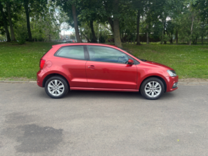 2015 Volkswagen Polo 1.0 Bluemotion Tech Se Hatchback 3dr Petrol Manual Euro 6 (s/s) (60 Ps) in Red — image 6