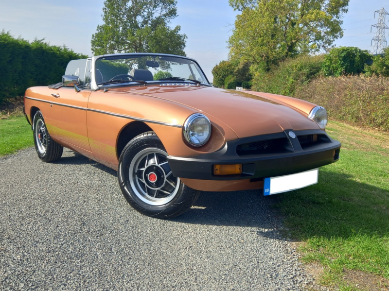 1981 MG Mgb 1.8 Le Roadster in Bronze — image 1