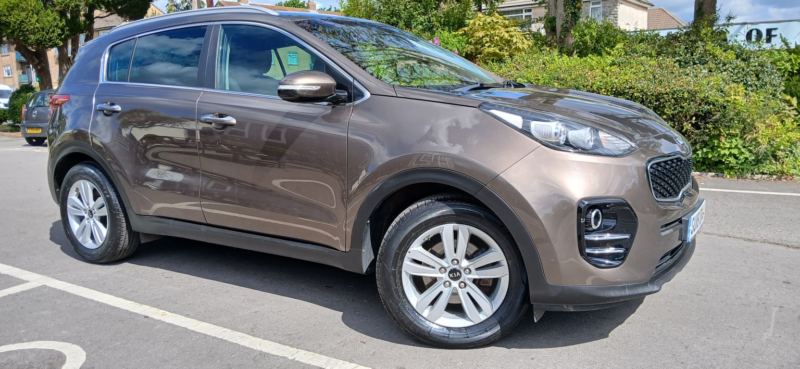 2018 Kia Sportage 1.6 Gdi 2 in Brown — image 1