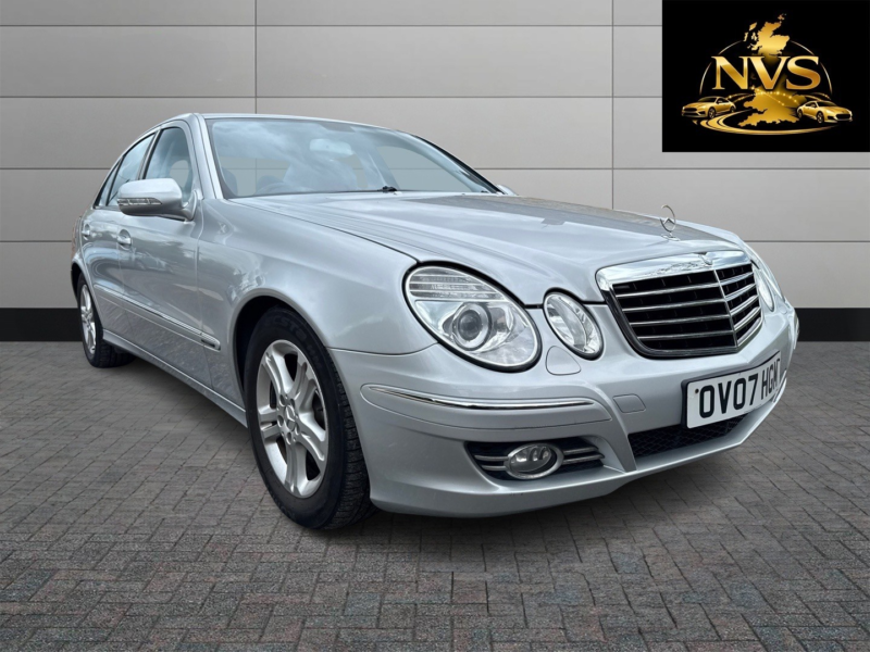 2007 Mercedes-Benz E Class 2.1 E220 Cdi Avantgarde in Silver — image 1