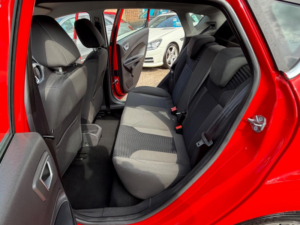 2015 Ford Fiesta 1.0t Ecoboost Zetec Euro 6 (s/s) 5dr in Red — image 5
